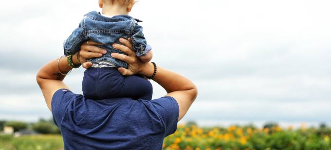 BREVES CONSIDERAÇÕES ACERCA DO RECONHECIMENTO JUDICIAL DE PATERNIDADE